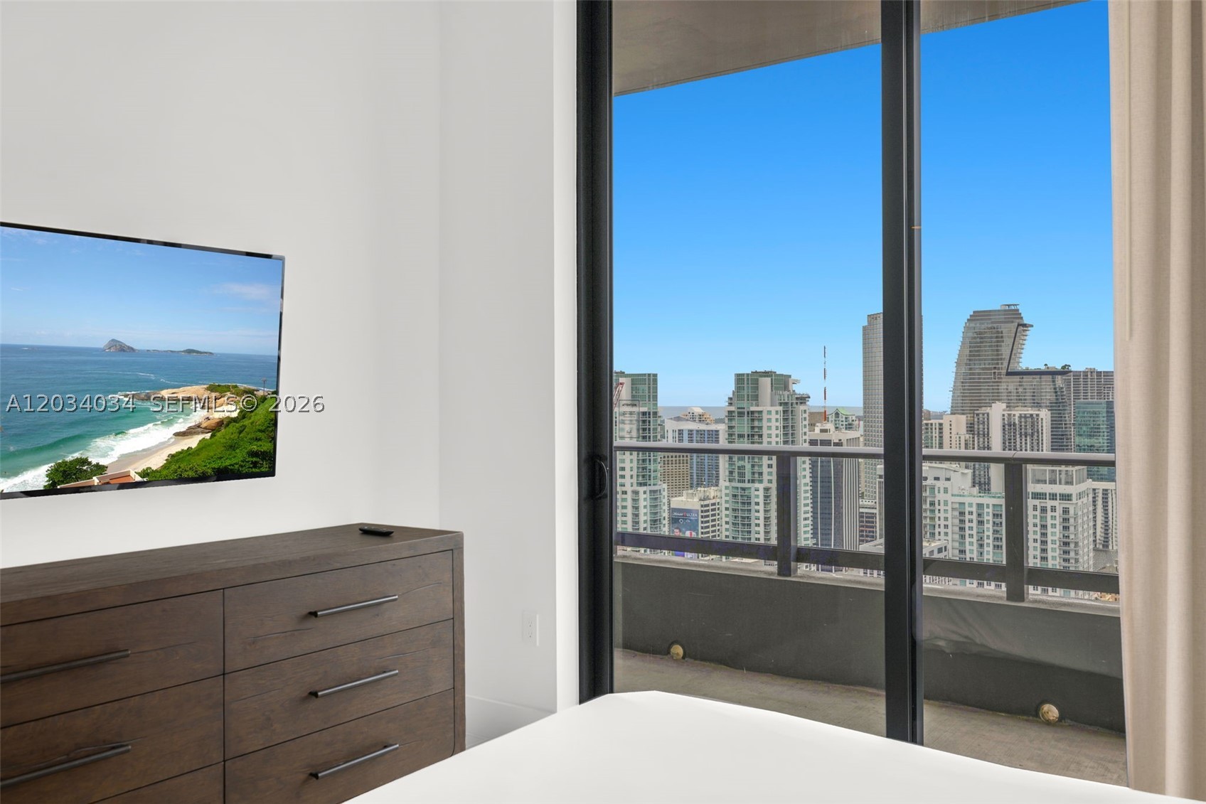 Gale Residences - Residential Lease
