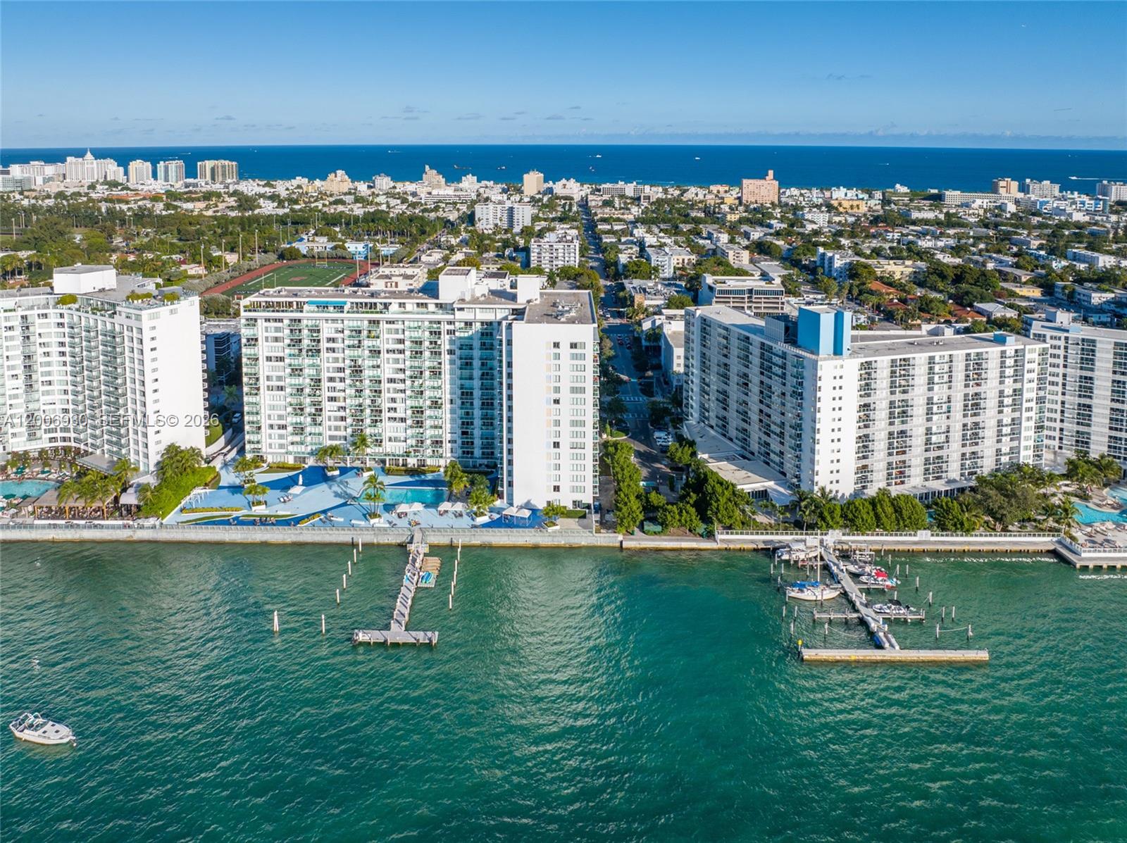 MIRADOR 1000 CONDO - Residential