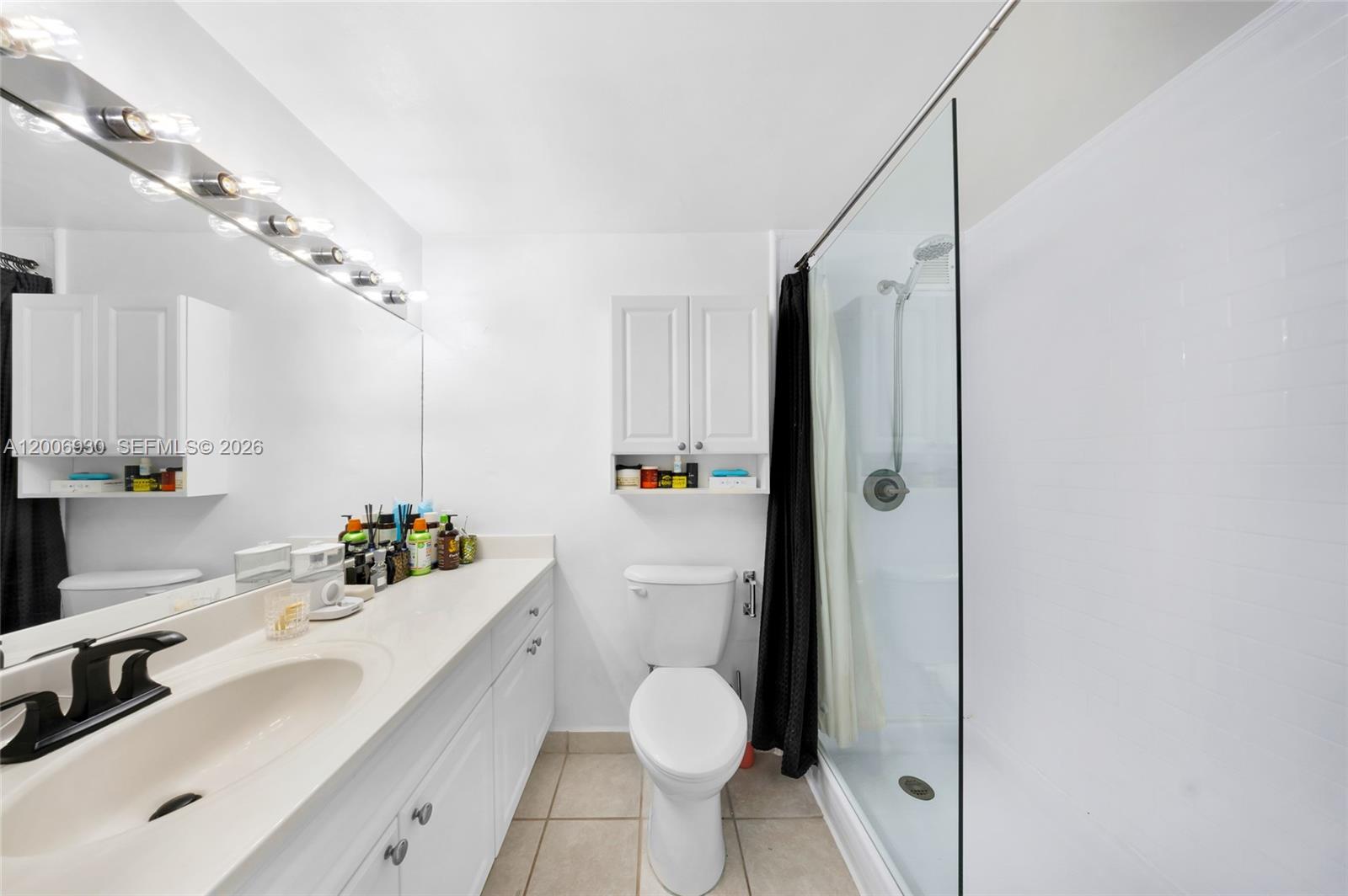 MIRADOR 1000 CONDO - Residential