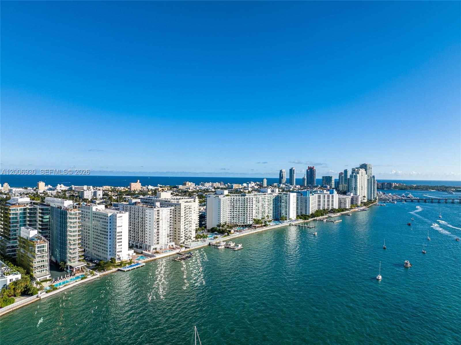 MIRADOR 1000 CONDO - Residential
