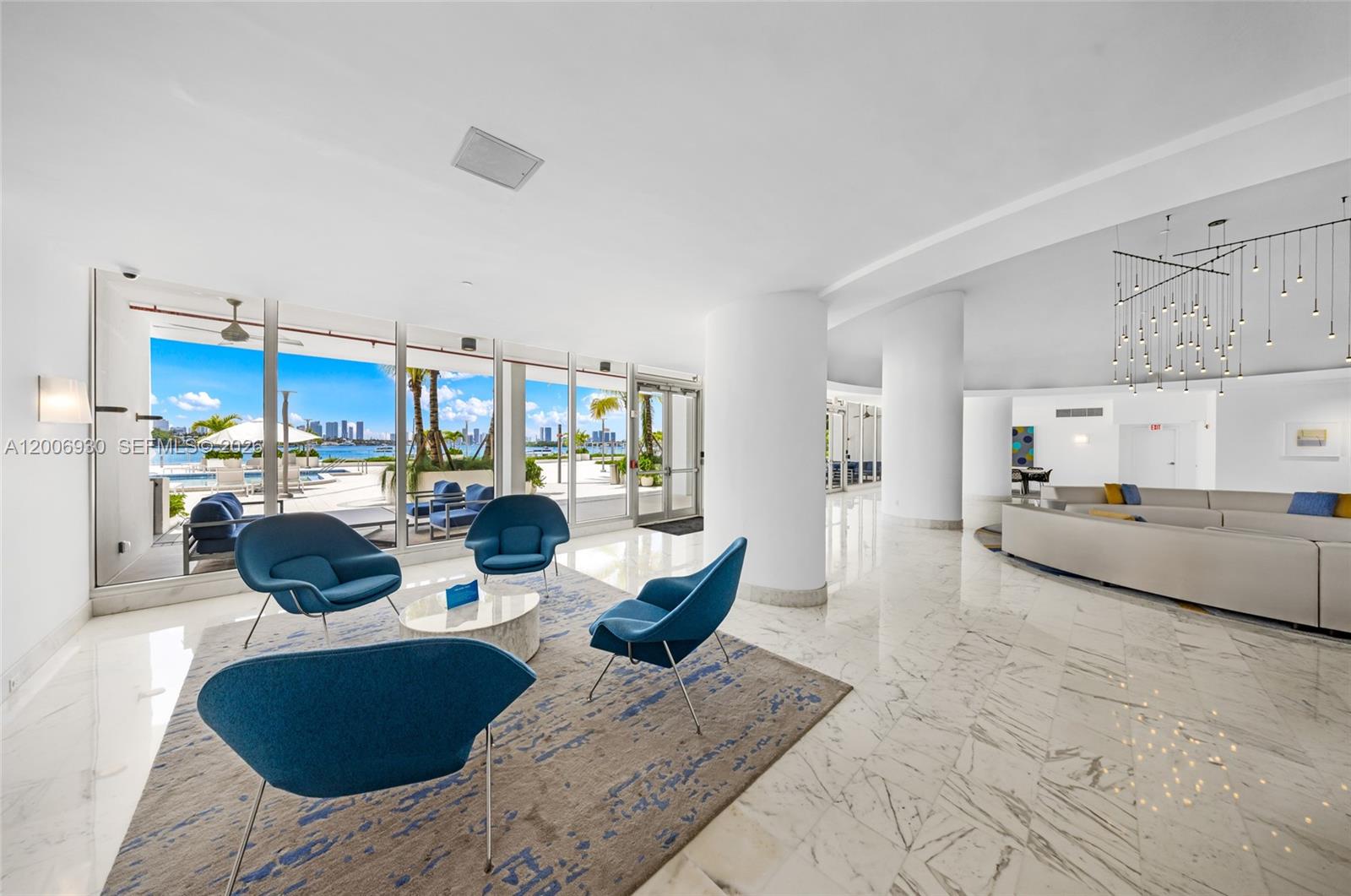 MIRADOR 1000 CONDO - Residential