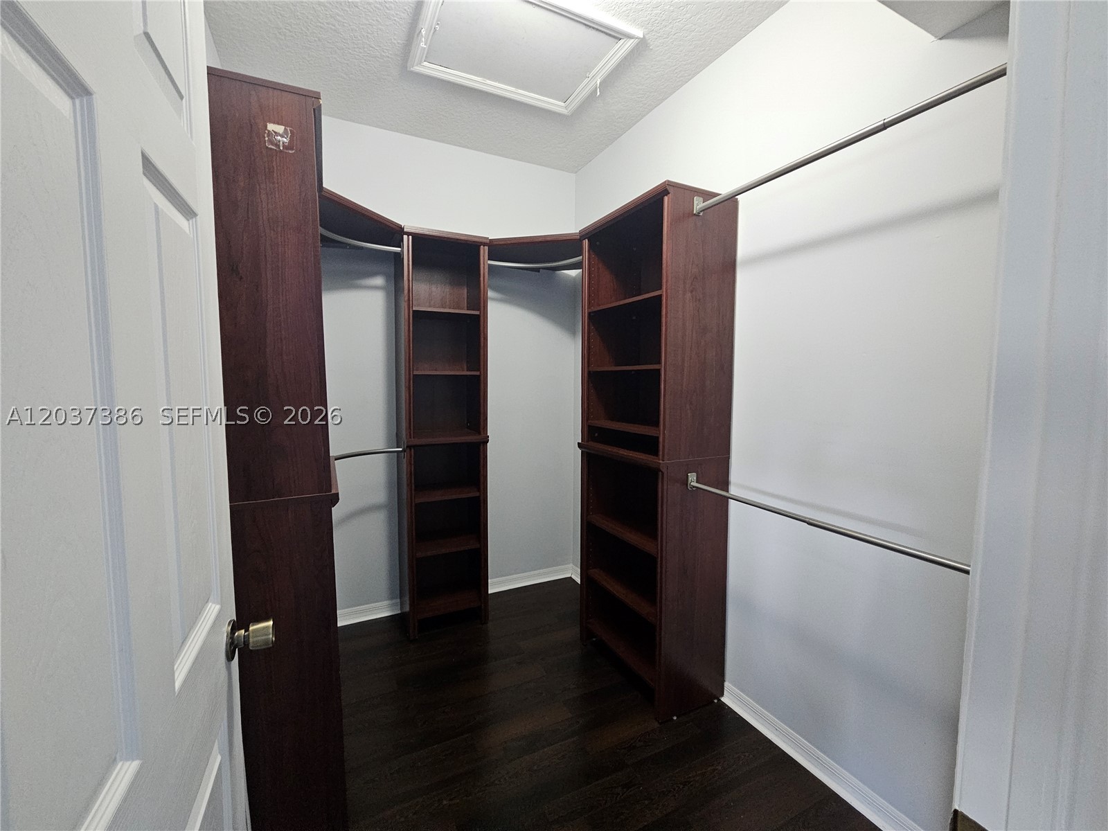 EGRET LAKES ESTATES SEC 2 - Residential Lease