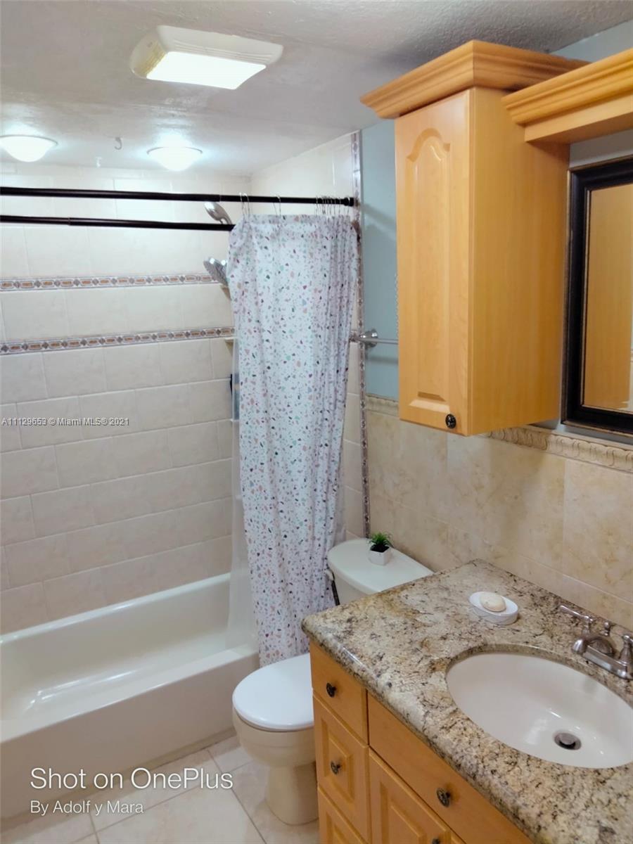 UNIVERSITY TRAIL CONDO - Residential
