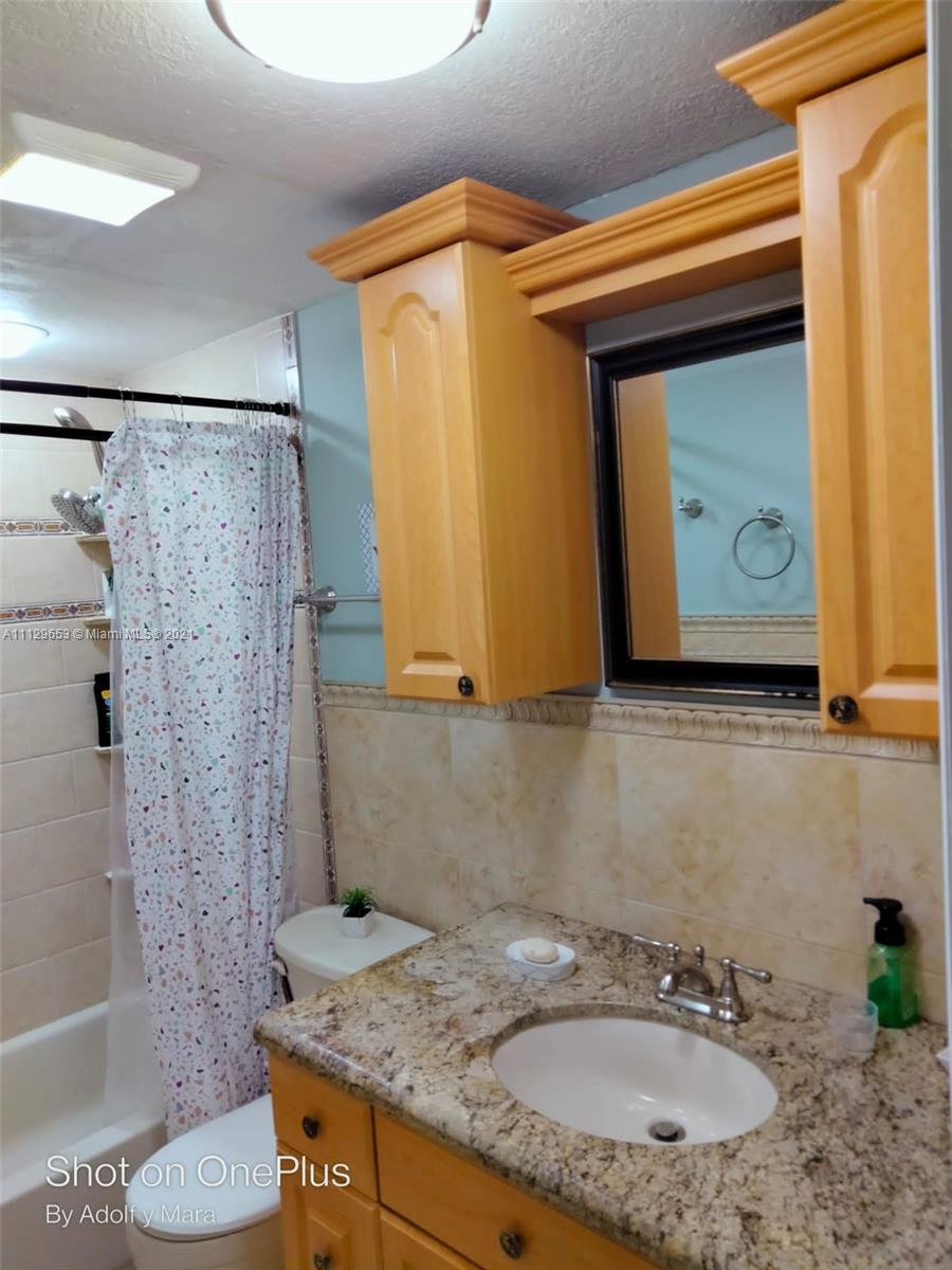UNIVERSITY TRAIL CONDO - Residential