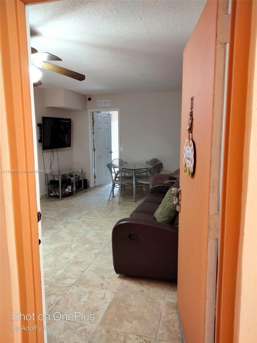 UNIVERSITY TRAIL CONDO - Residential
