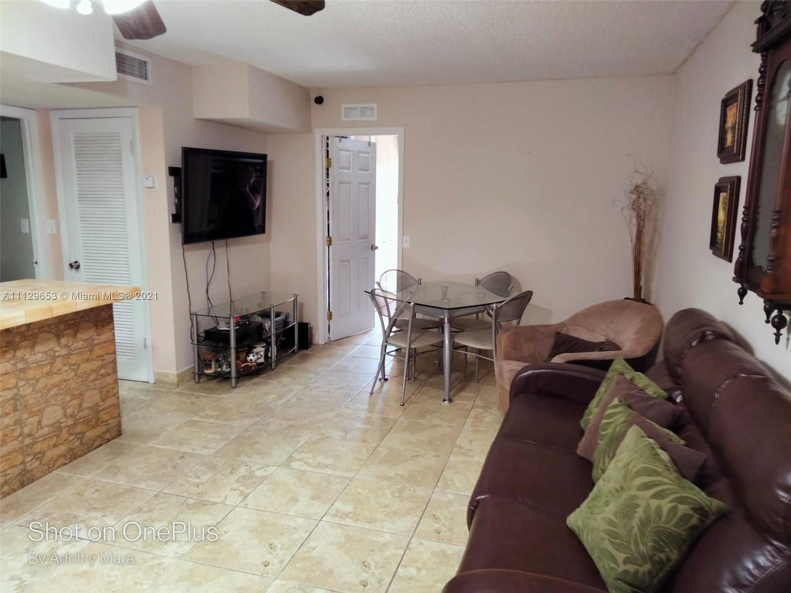 UNIVERSITY TRAIL CONDO - Residential