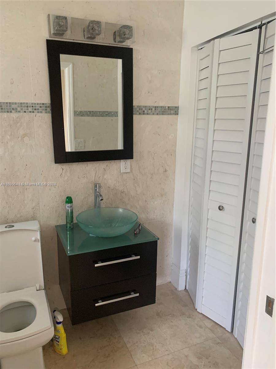 GOLDEN SHORES OCEAN BLVD - Residential