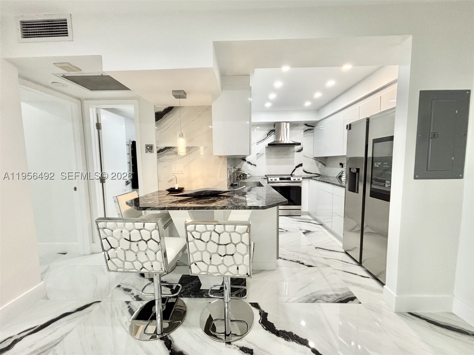 HEMISPHERES CONDO - Residential