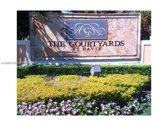 COURTYARDS AT DAVIE CONDO - Residential