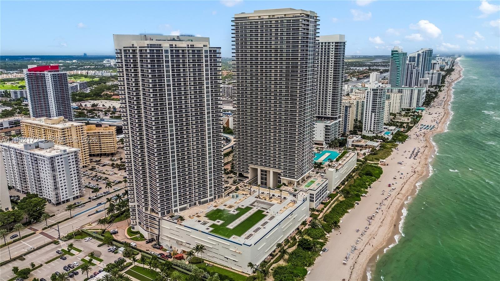 PLAZA TOWERS SOUTH CONDO - Residential