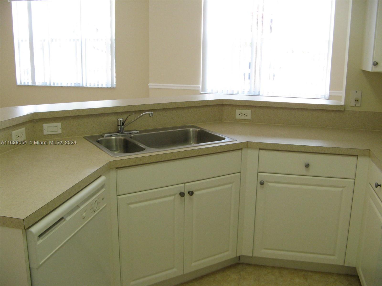 EL-AD VILLAGGIO CONDO - Residential Lease