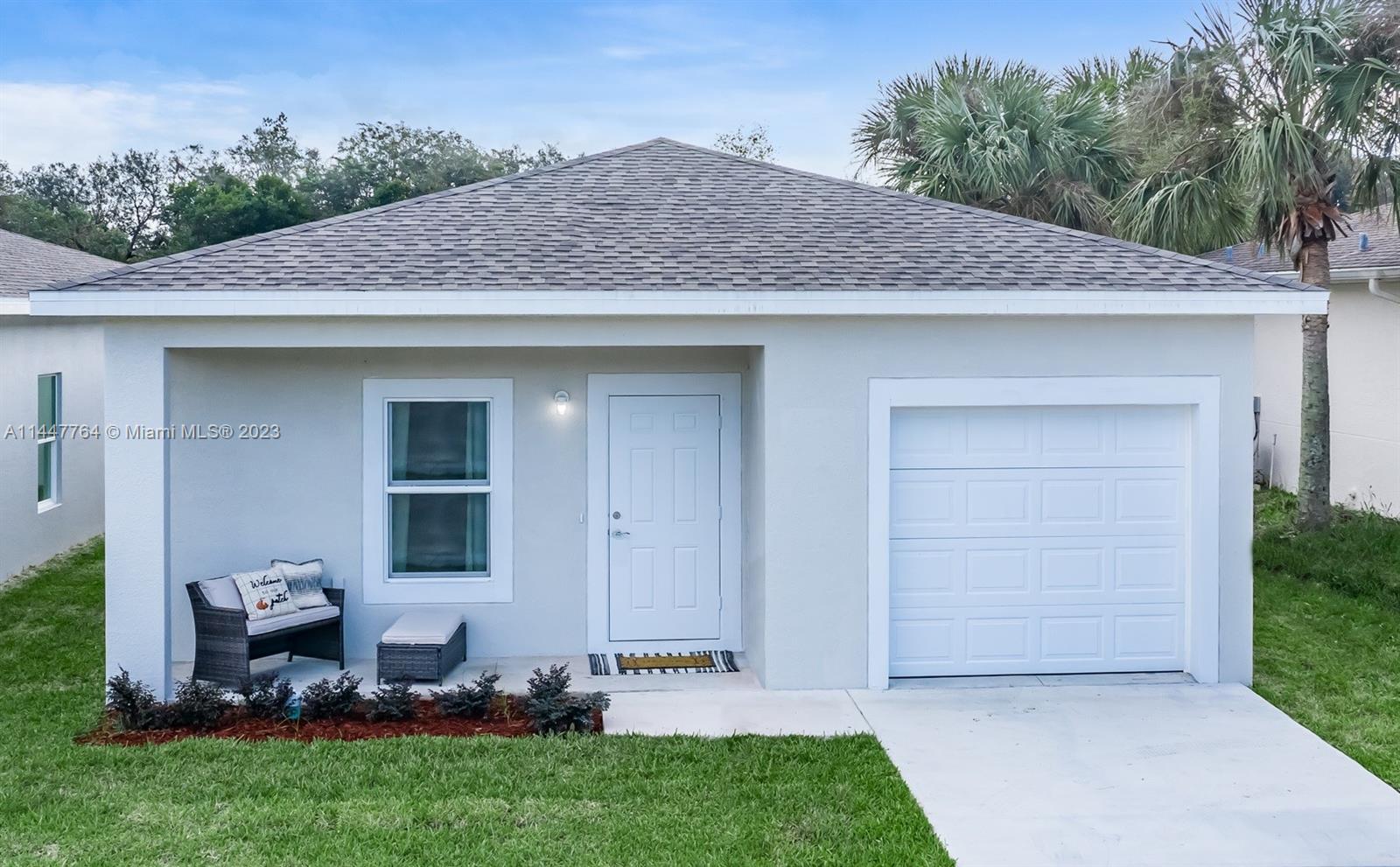 Las Villas at Kenilworth - Residential Lease
