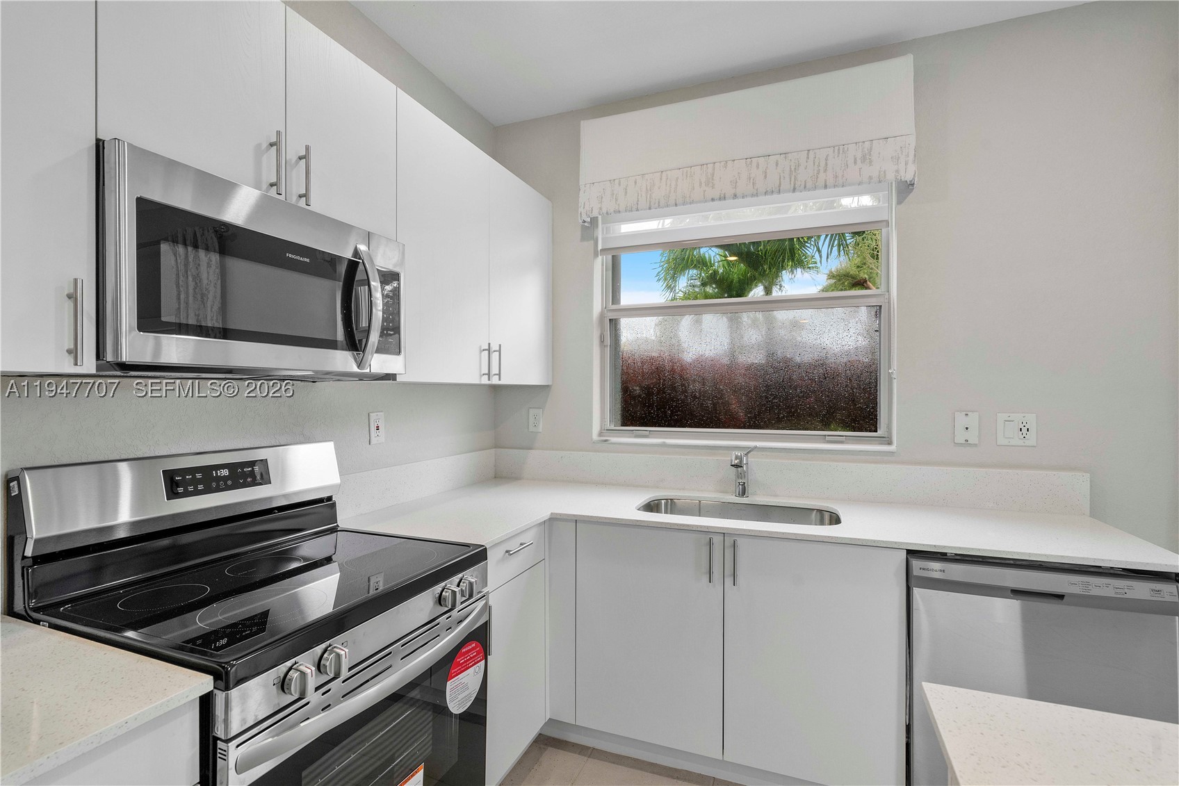 HOMESTEAD PARK OF COMMERC - Residential
