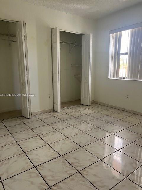 LAGO GRANDE FIVE-B CONDO - Residential Lease