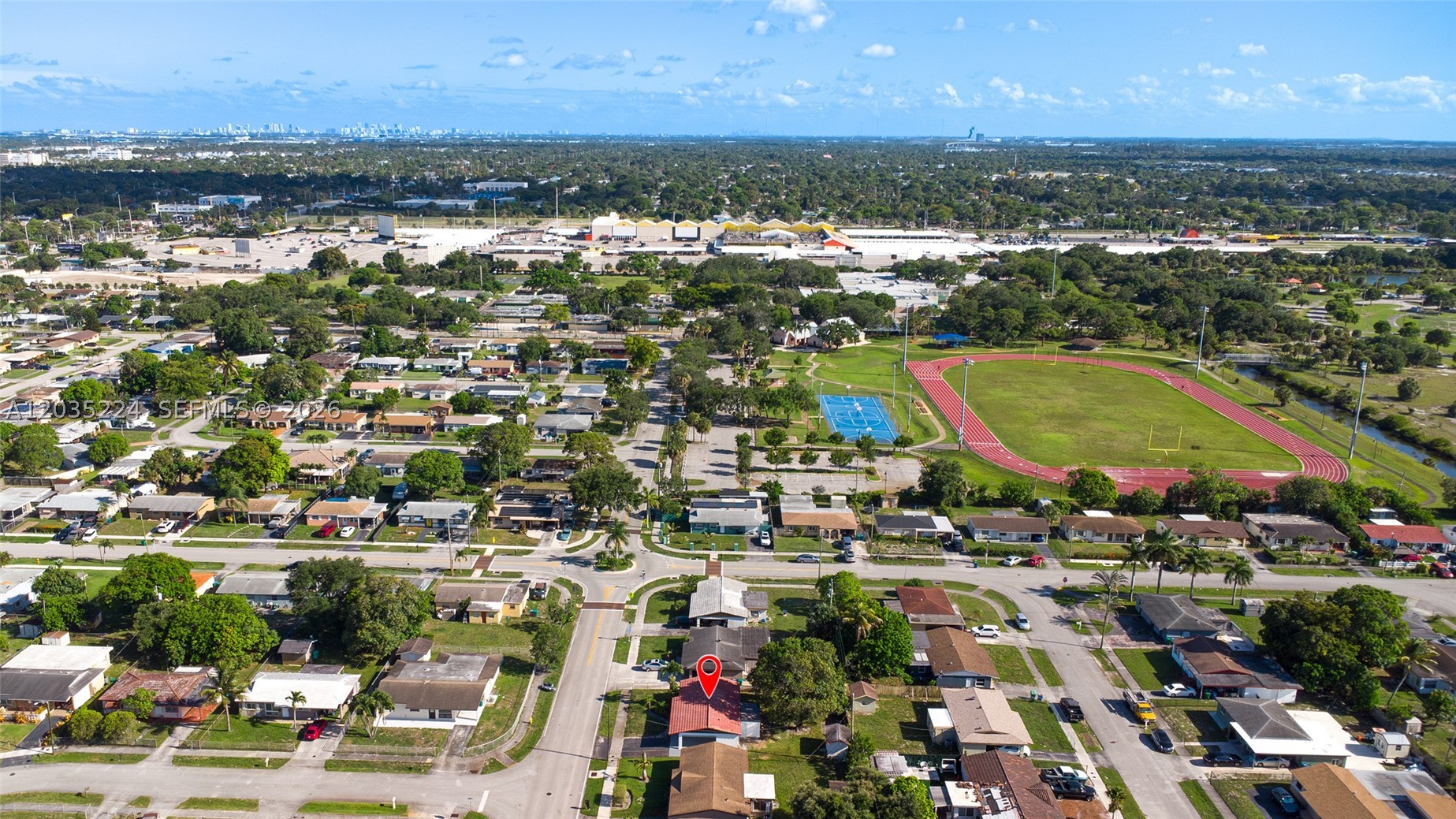 ¤LAKE SHORE ESTATES - Residential