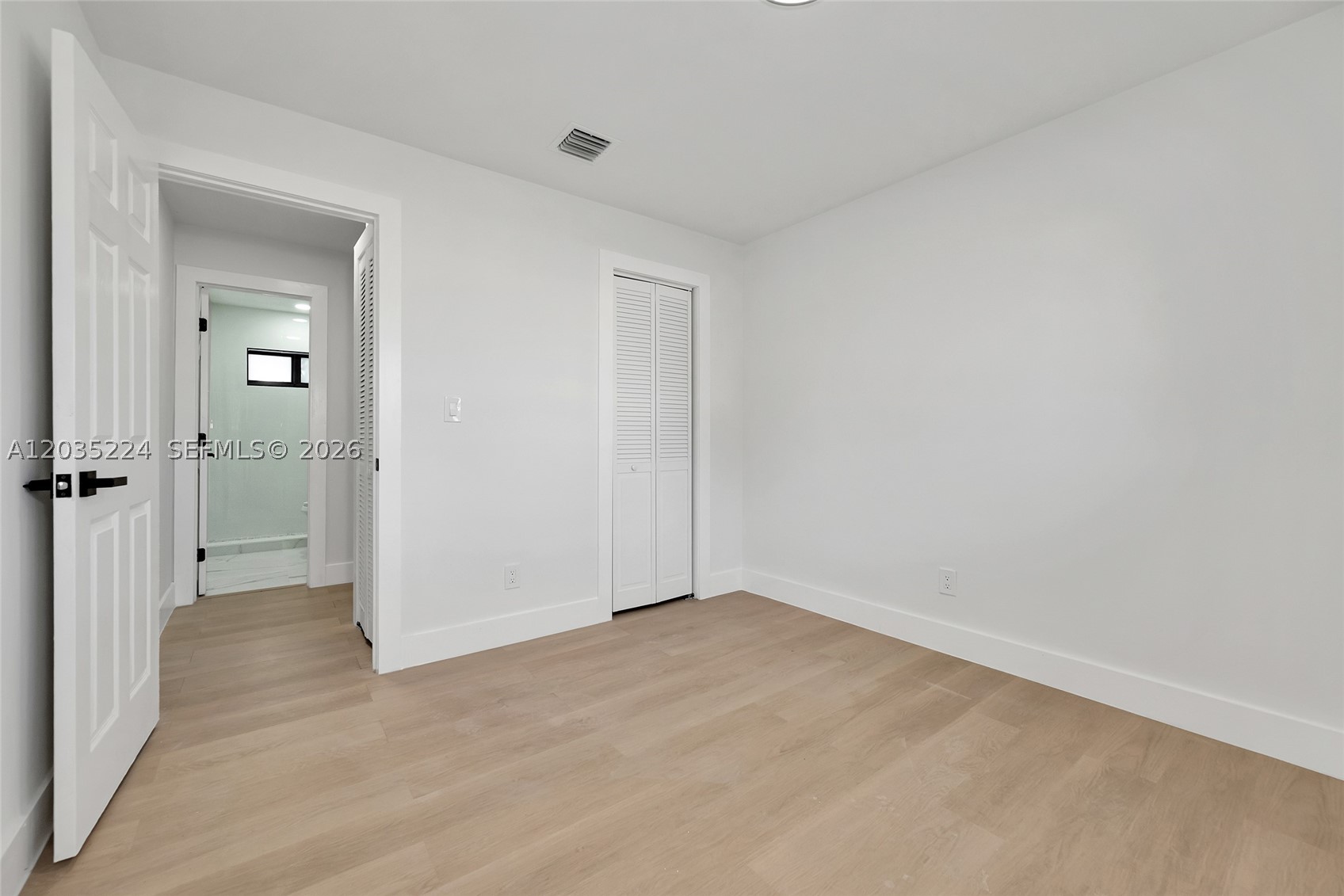 ¤LAKE SHORE ESTATES - Residential
