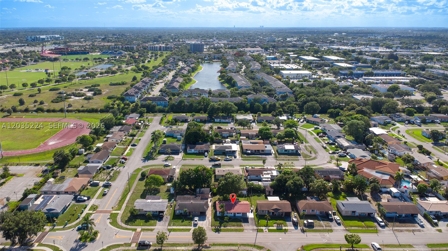 ¤LAKE SHORE ESTATES - Residential