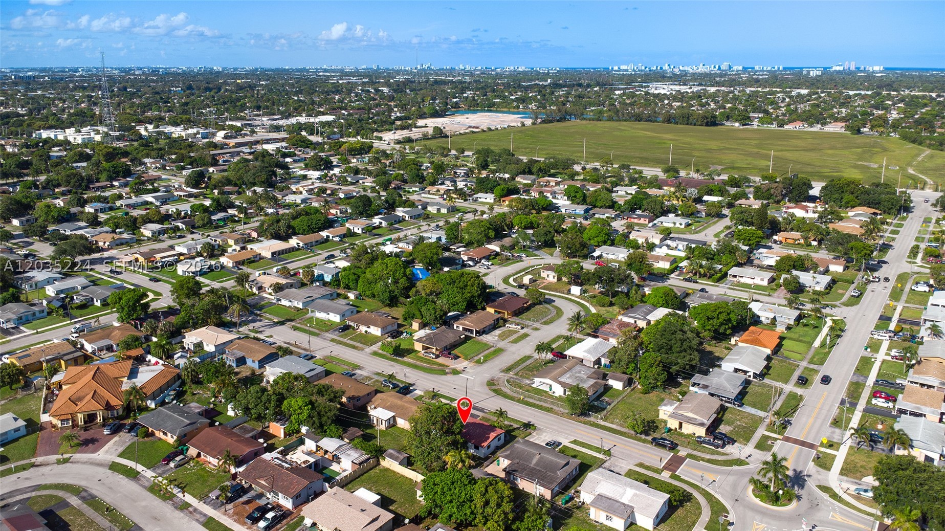 ¤LAKE SHORE ESTATES - Residential
