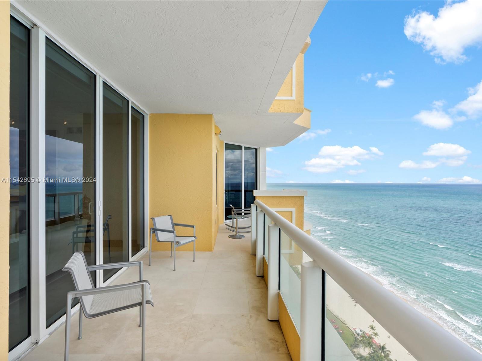 ACQUALINA OCEAN RESIDENCE - Residential