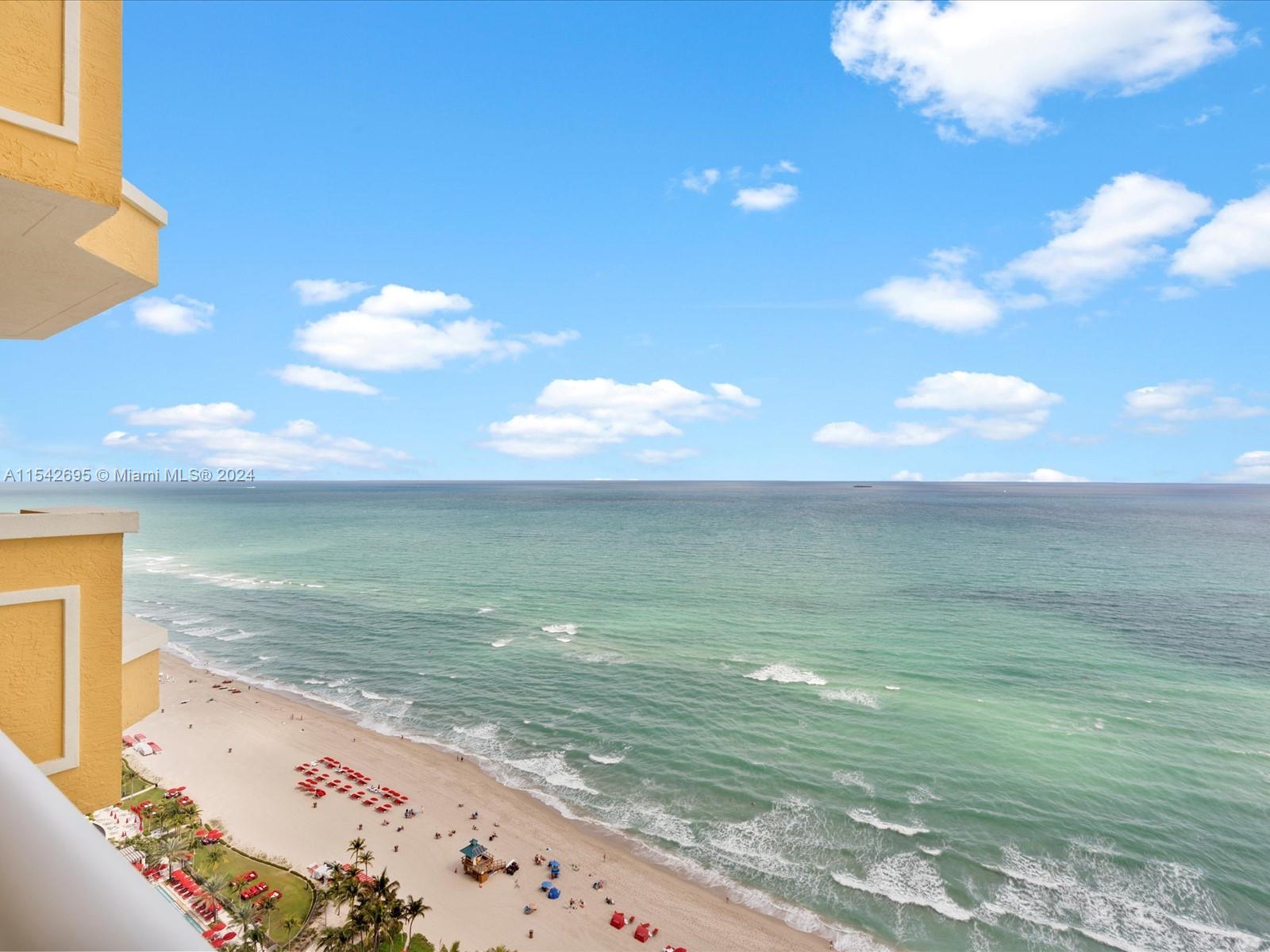 ACQUALINA OCEAN RESIDENCE - Residential