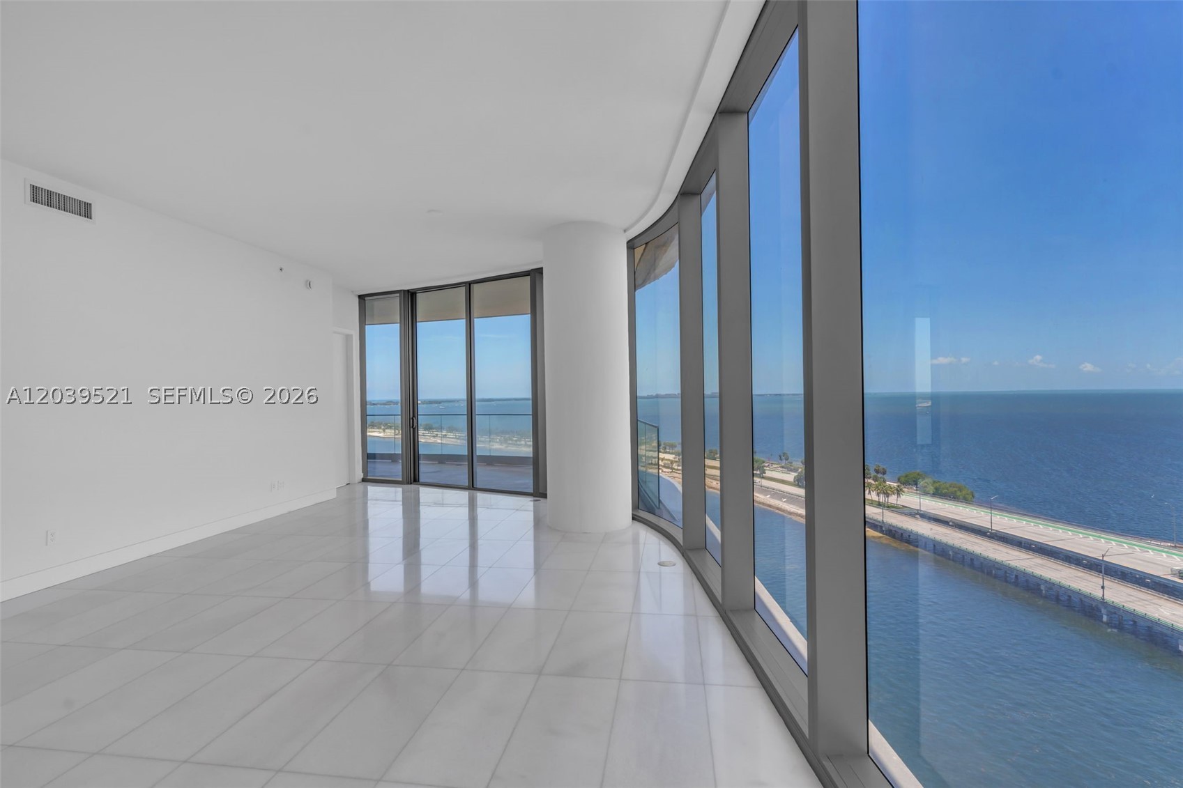 Una Residences - Residential Lease