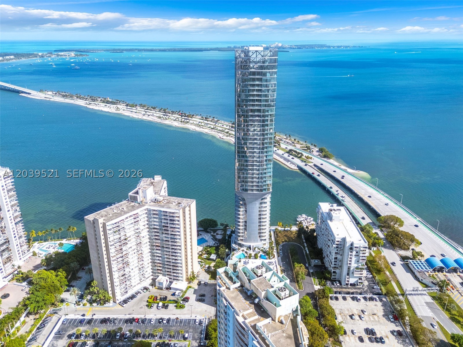 Una Residences - Residential Lease