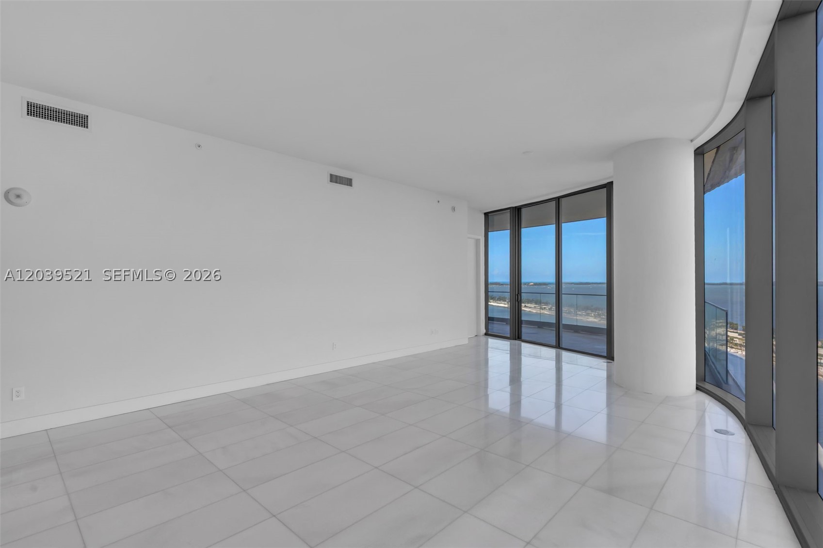 Una Residences - Residential Lease