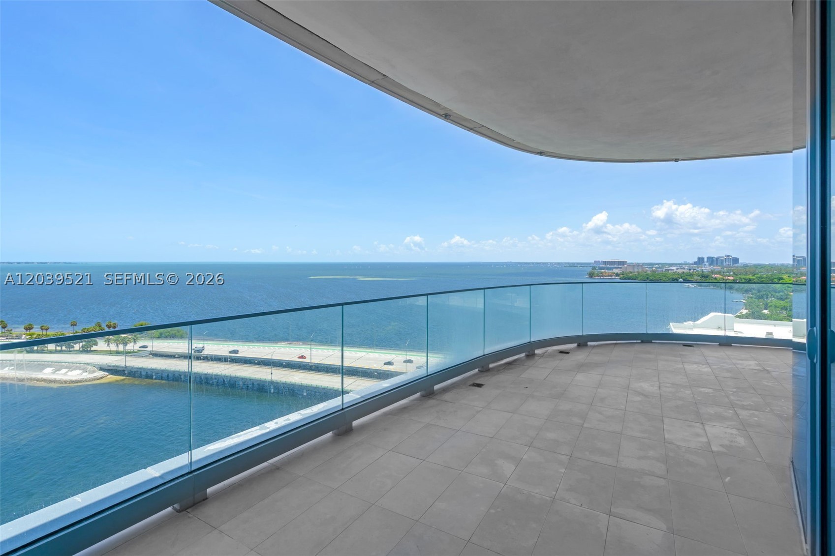 Una Residences - Residential Lease