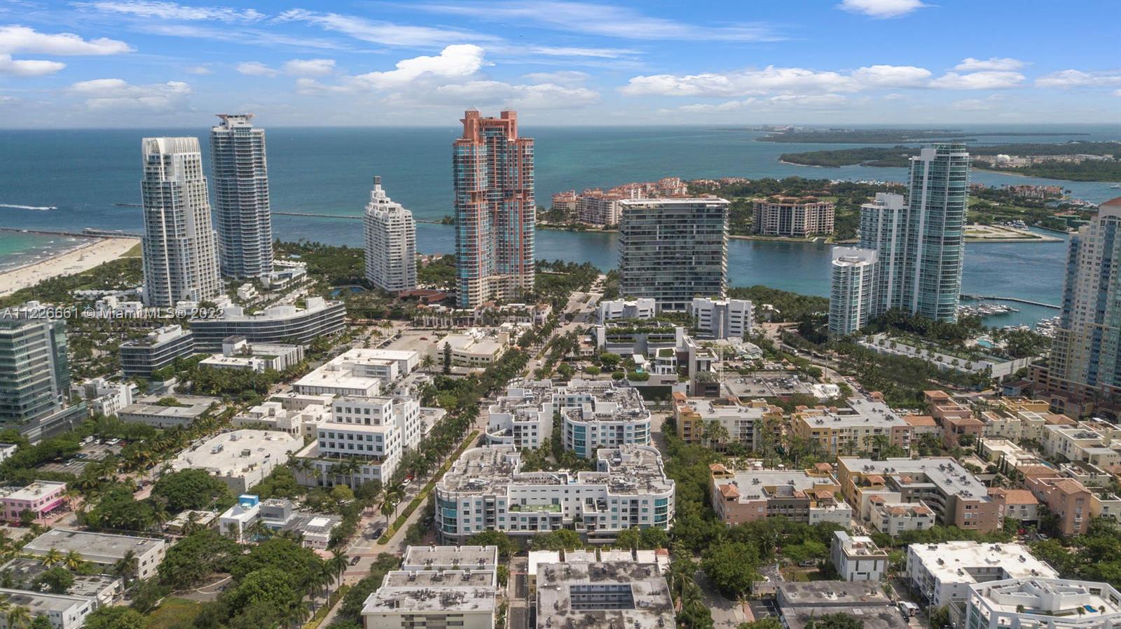THE COSMOPOLITAN RESIDENC - Residential