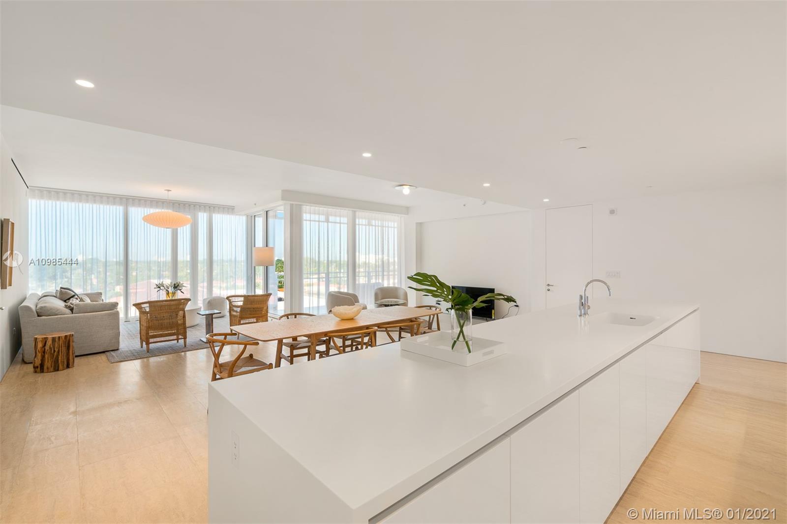 SURF CLUB CONDO - Residential