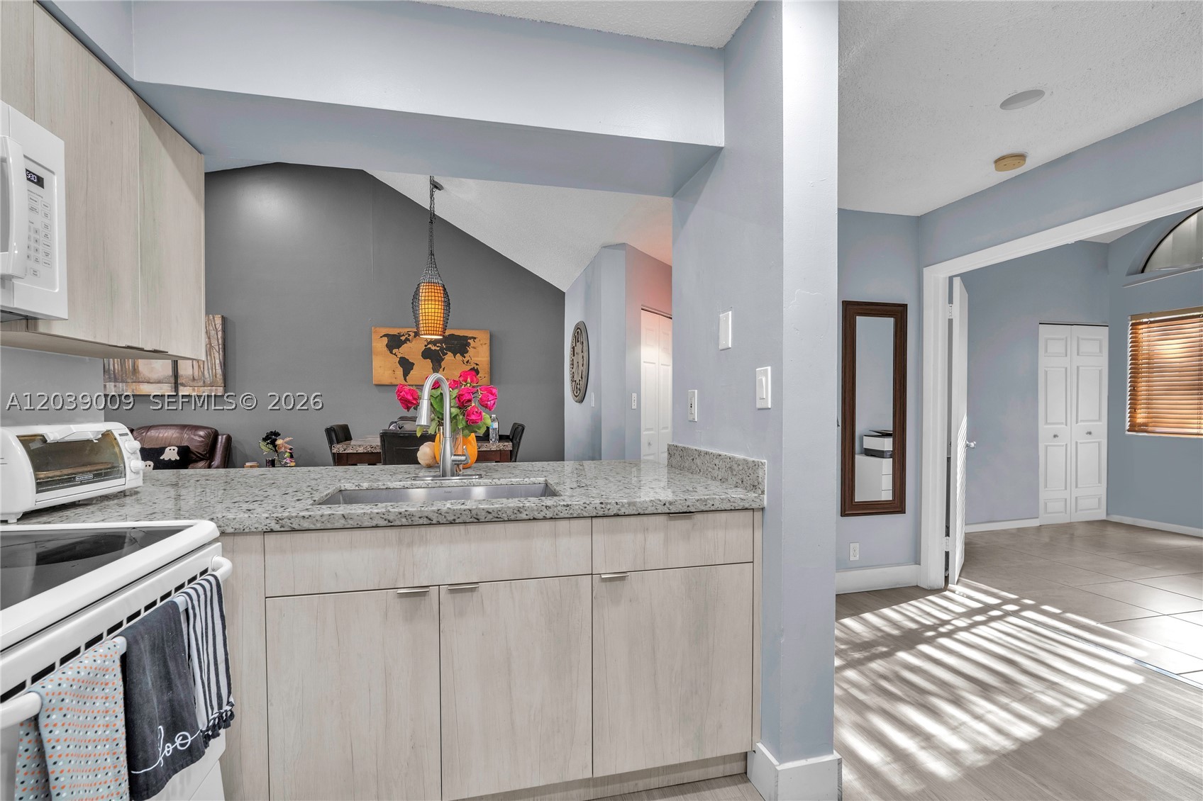 PARC VISTA CONDO - Residential