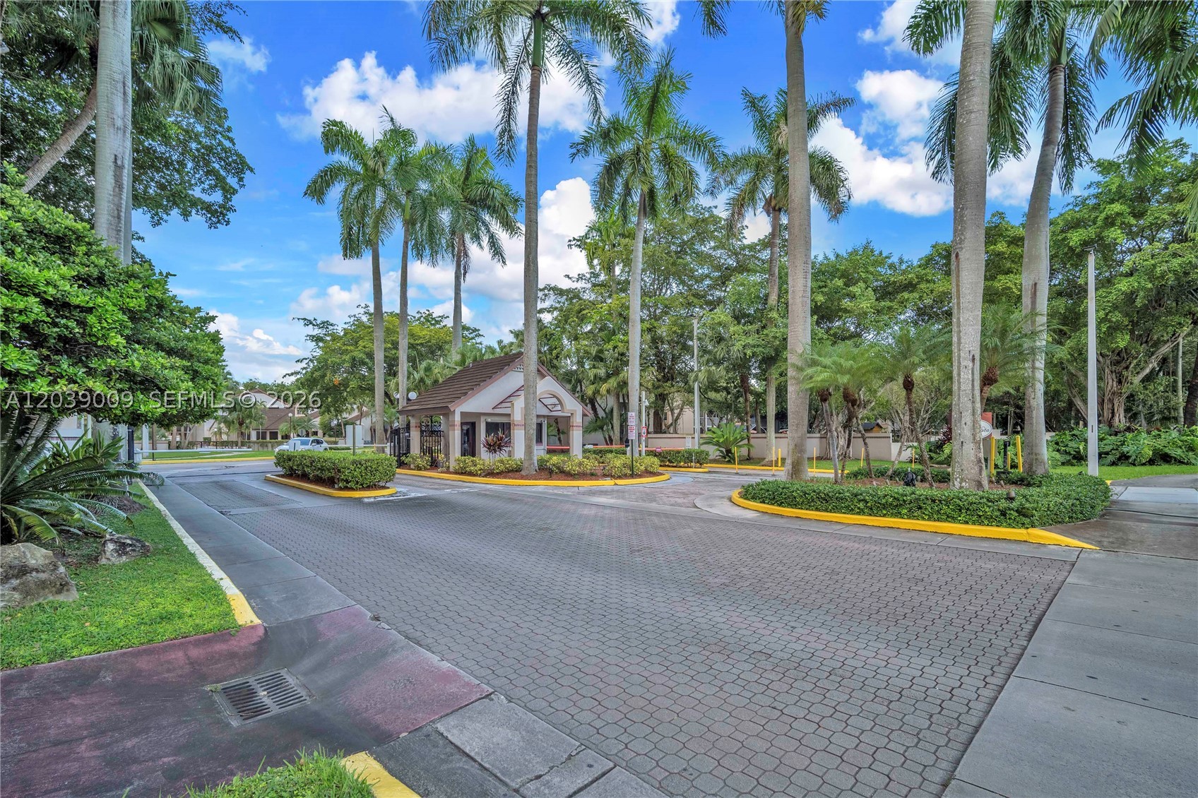 PARC VISTA CONDO - Residential