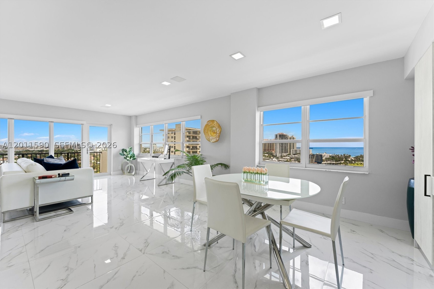 ESSEX TOWER CONDO - Residential
