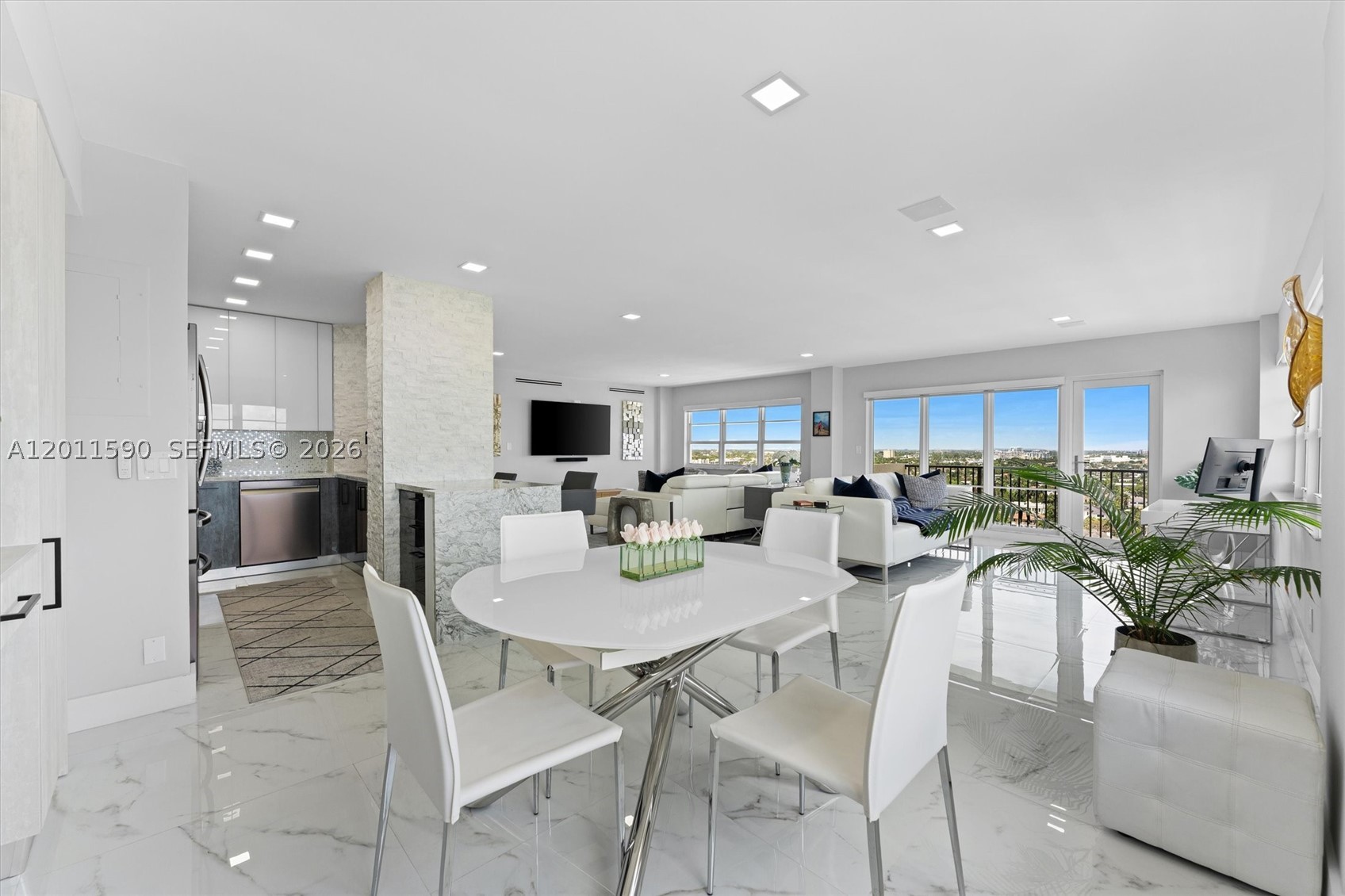 ESSEX TOWER CONDO - Residential
