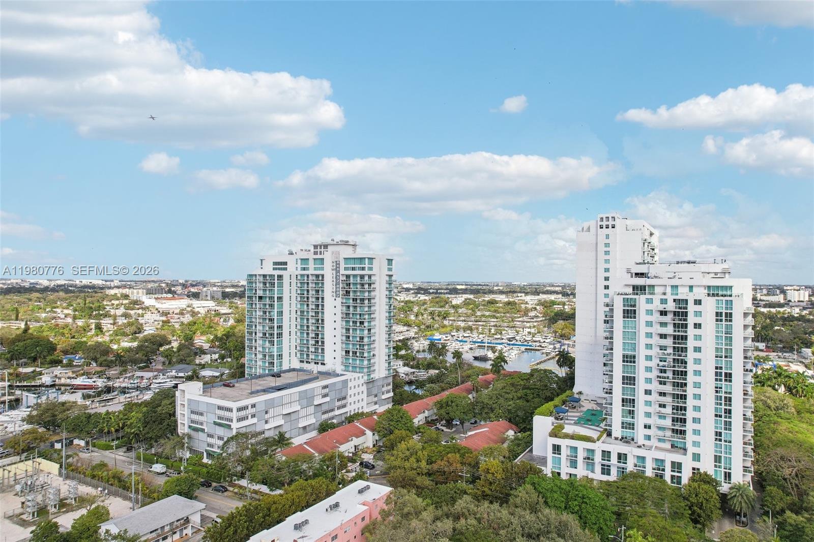 RIVER CLUB TOWNHOUSE COND - Residential
