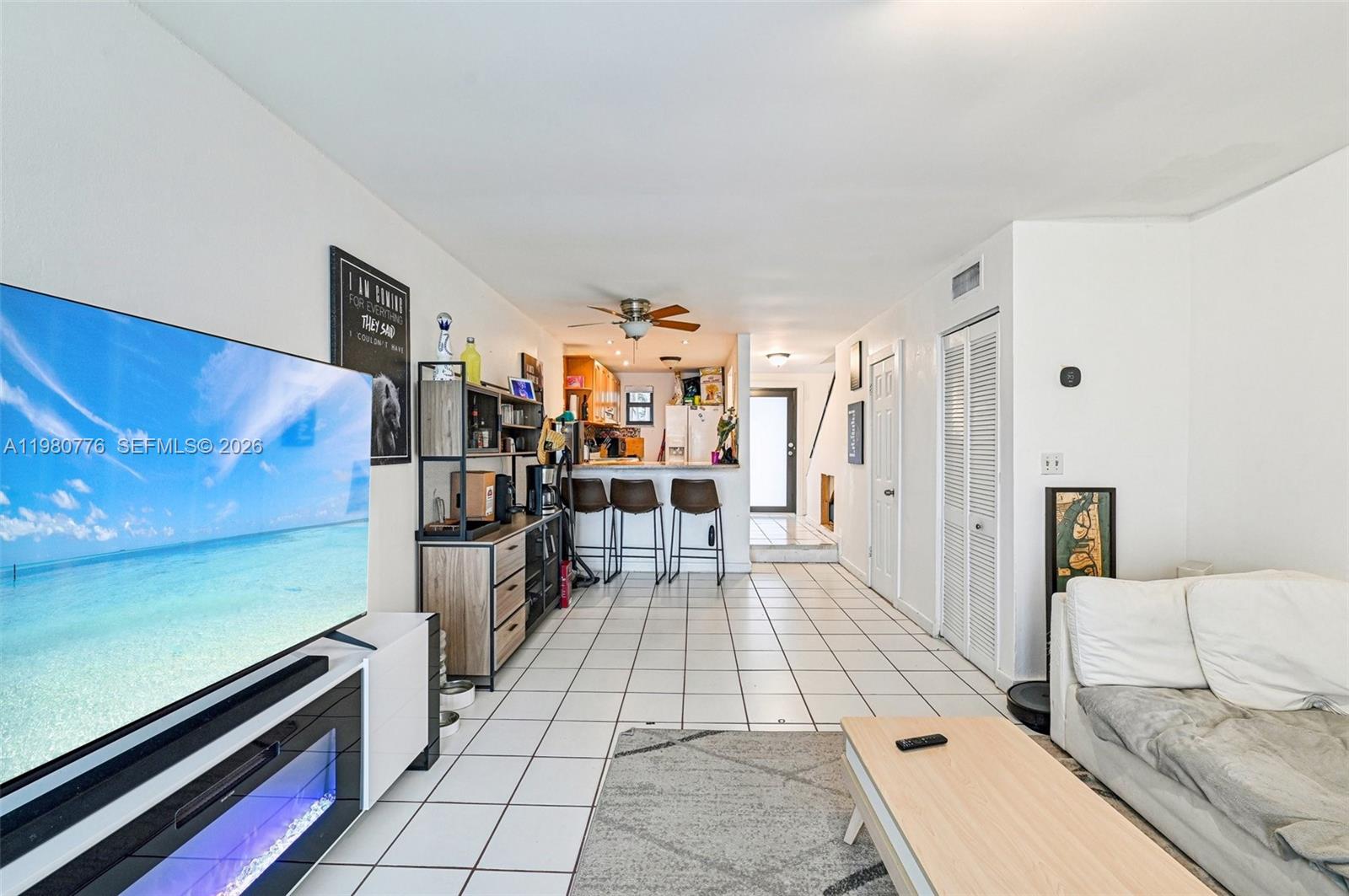 RIVER CLUB TOWNHOUSE COND - Residential