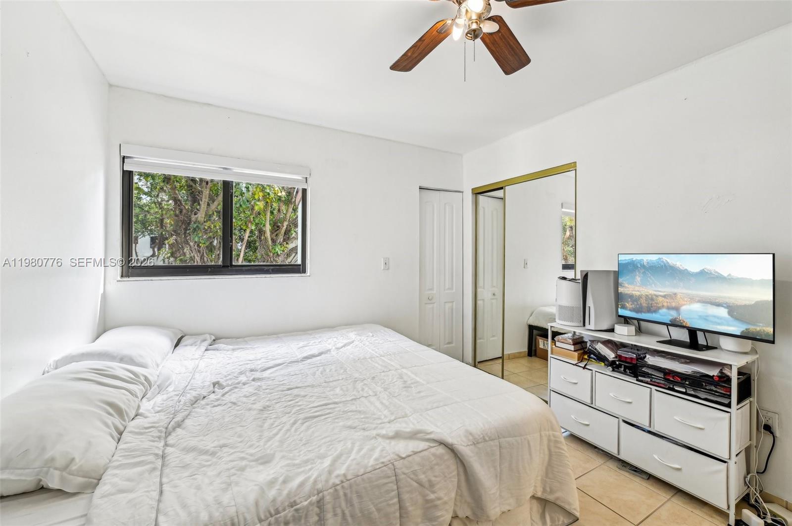 RIVER CLUB TOWNHOUSE COND - Residential