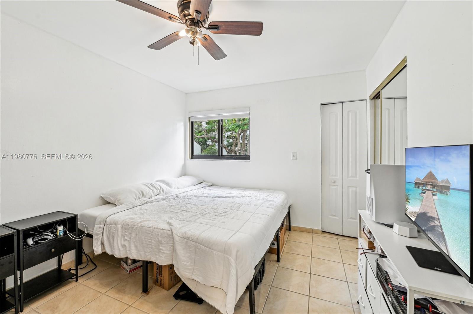 RIVER CLUB TOWNHOUSE COND - Residential