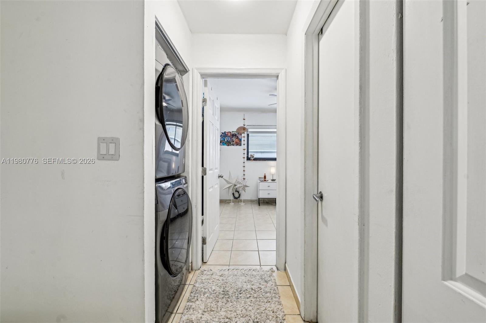 RIVER CLUB TOWNHOUSE COND - Residential