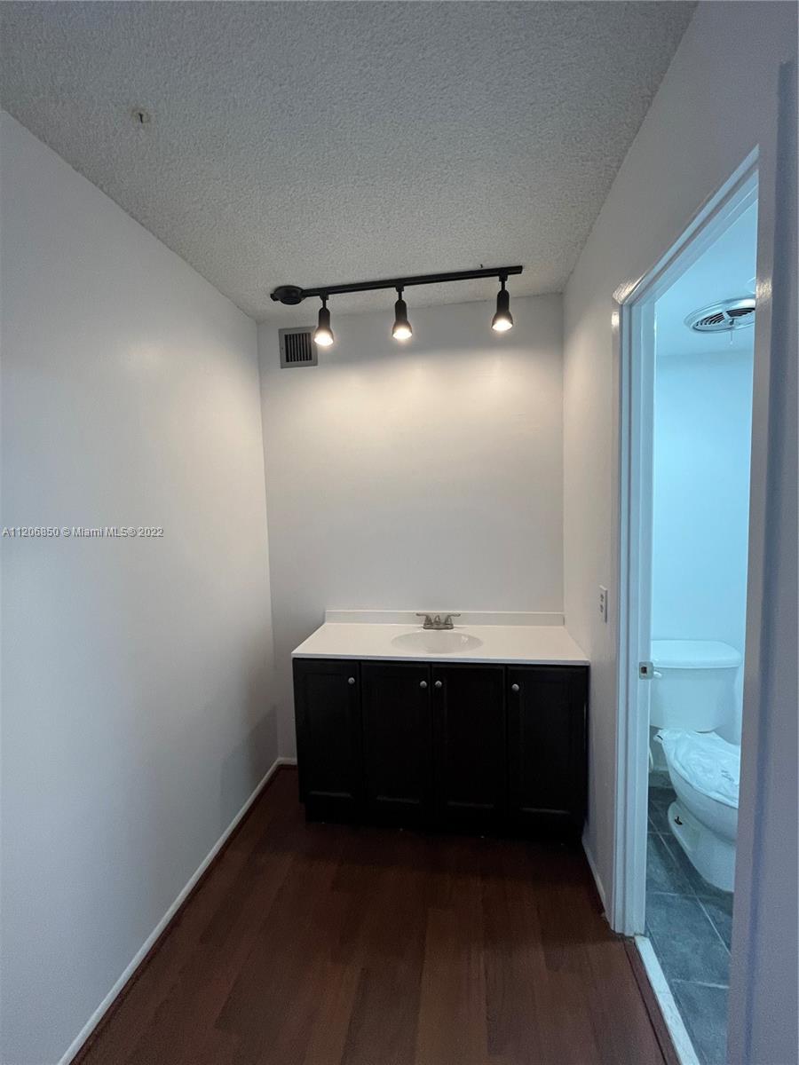 OCEAN VIEW TOWERS CONDO - Residential Lease