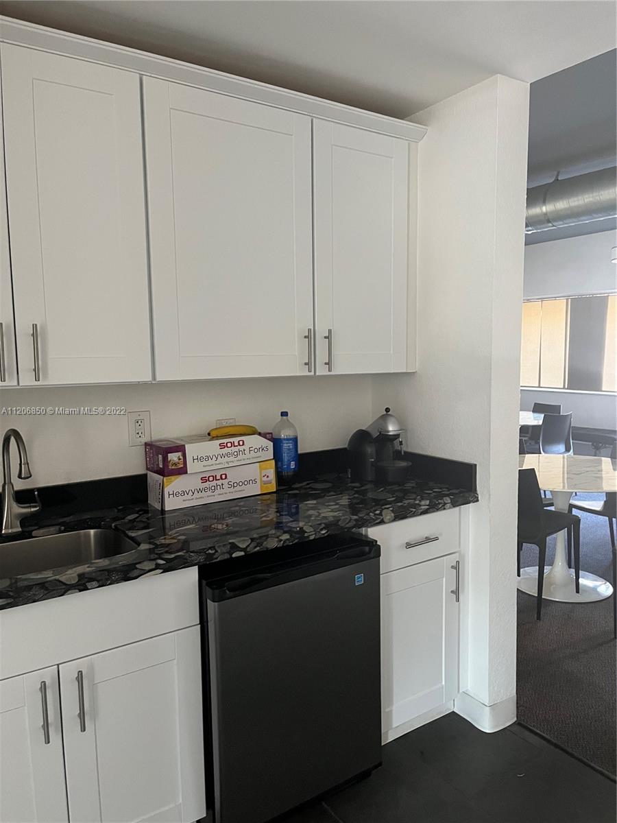 OCEAN VIEW TOWERS CONDO - Residential Lease