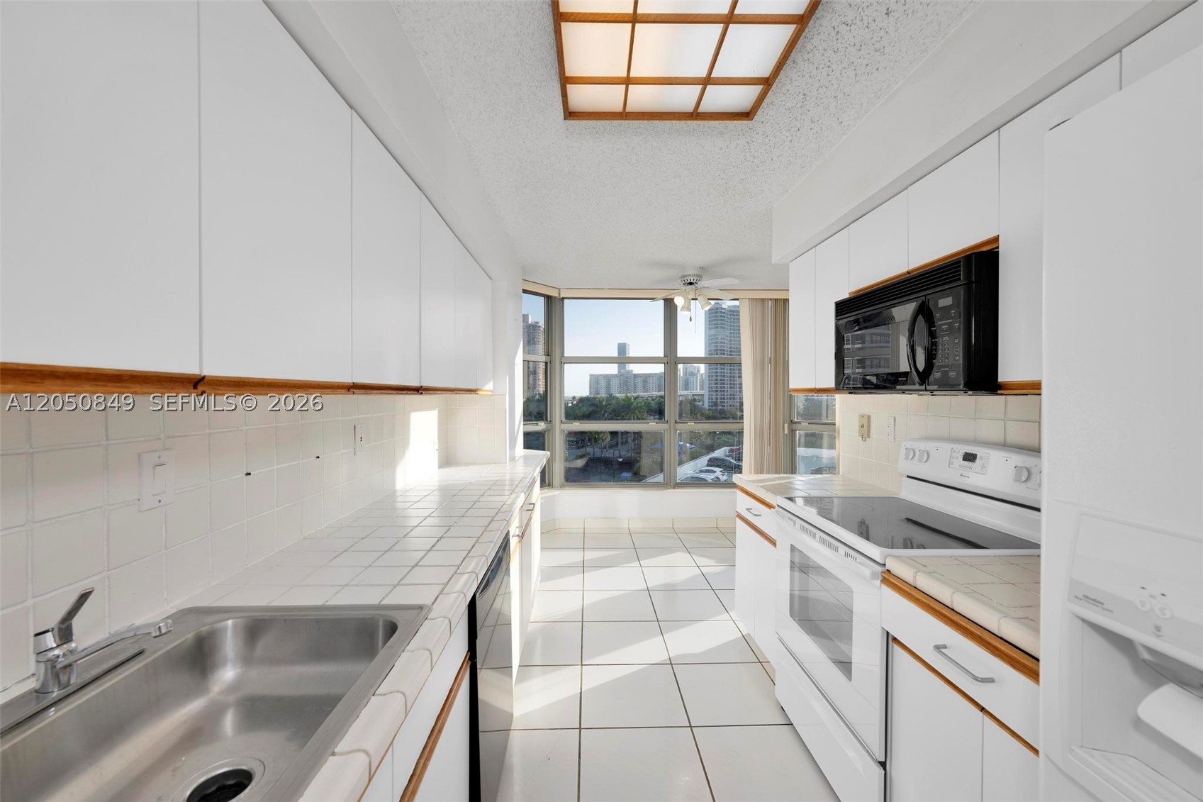 Mystic Pointe - Residential Lease