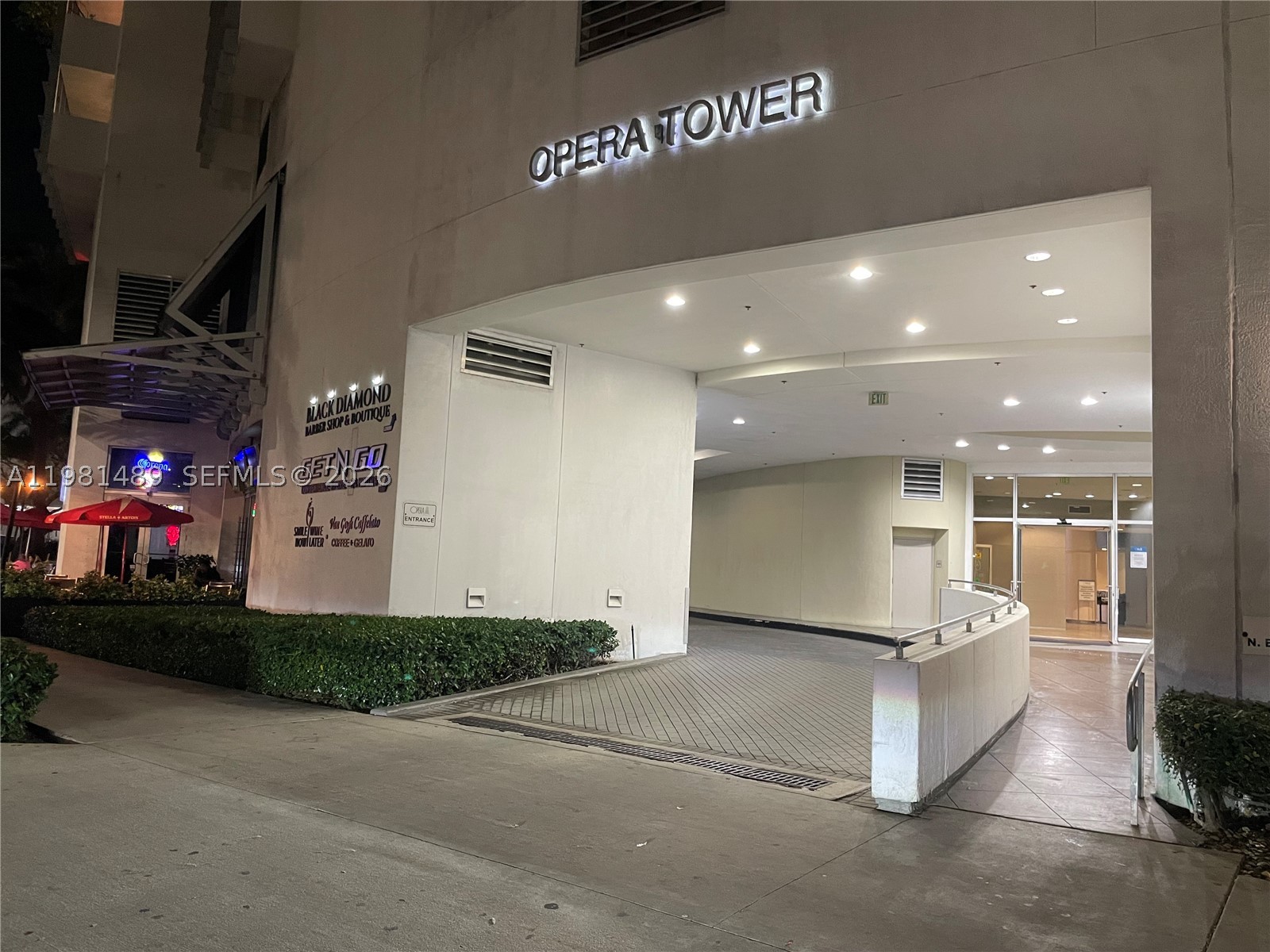 OPERA TOWER CONDO - Residential