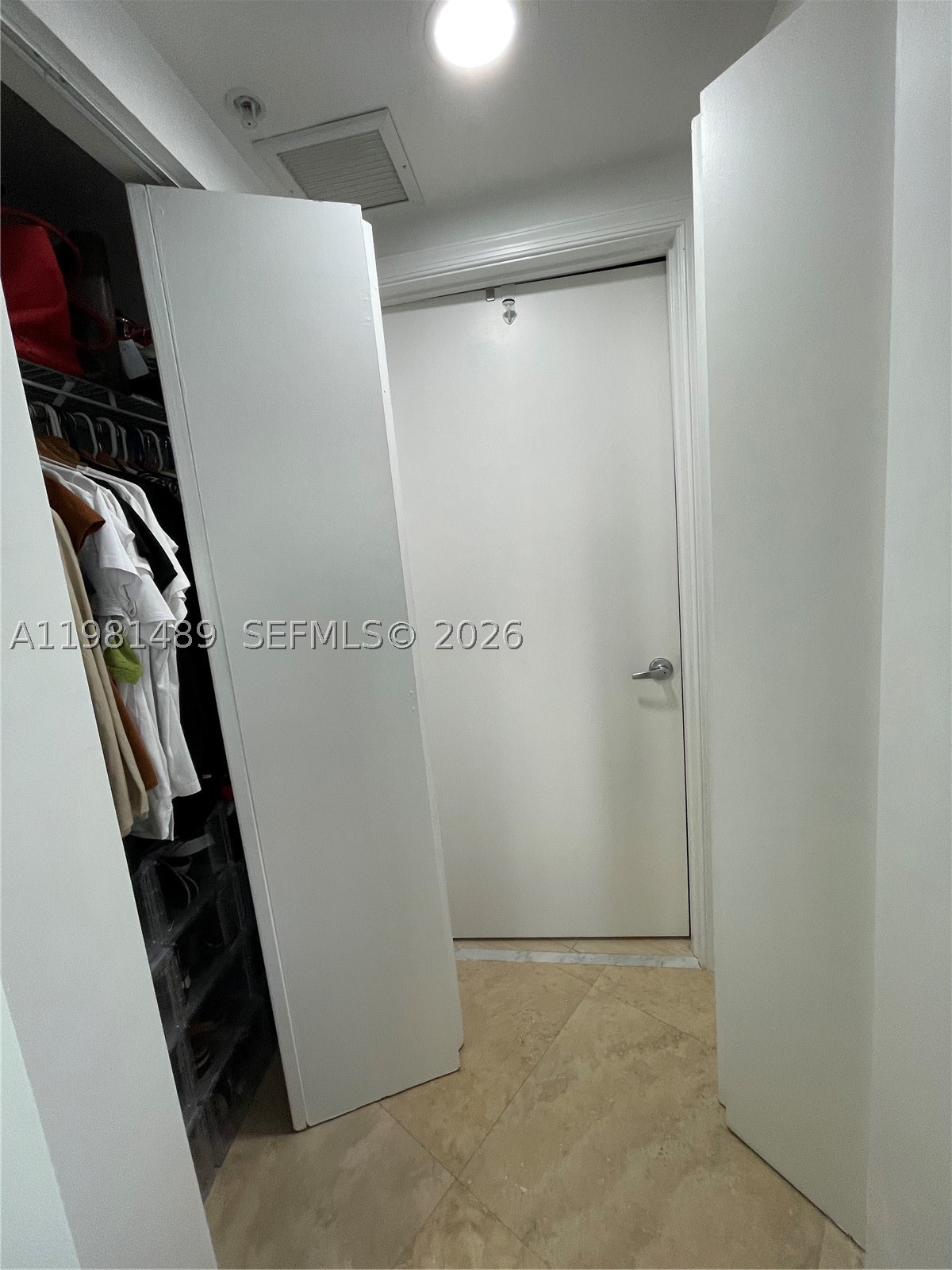 OPERA TOWER CONDO - Residential