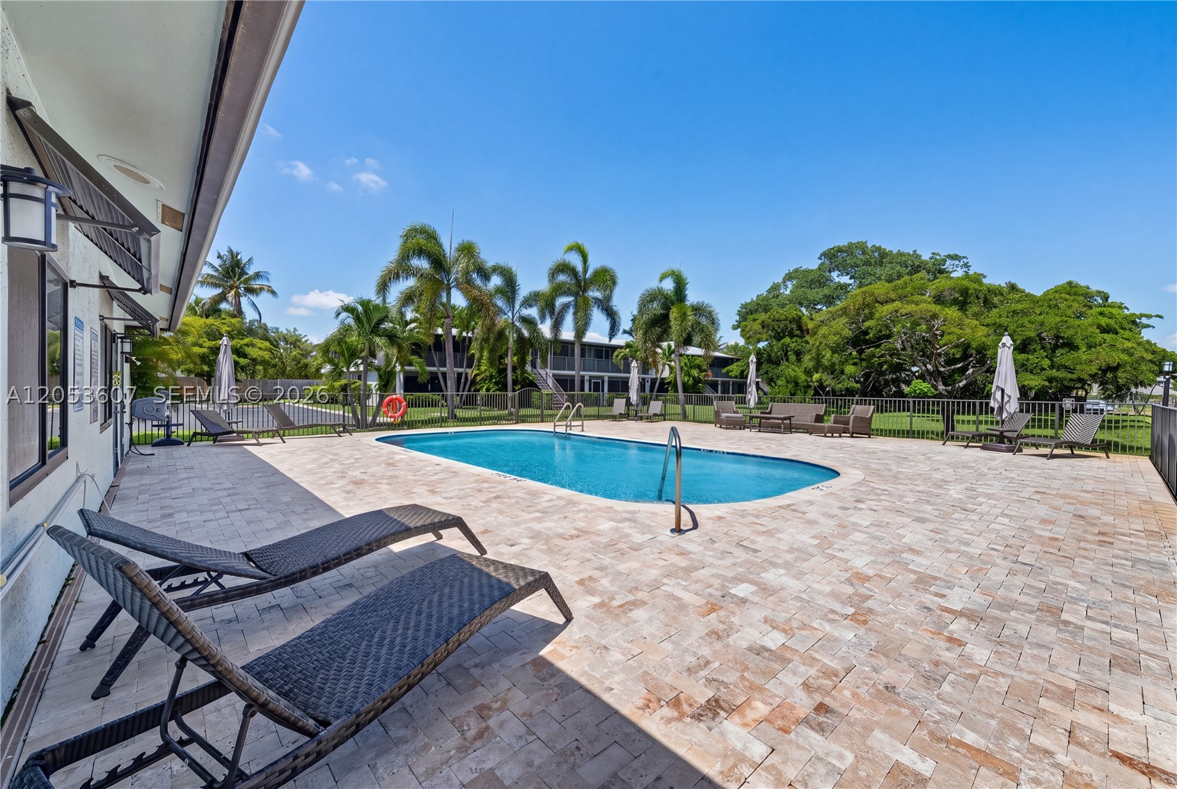 EASTVIEW VILLAGE SQUARE C - Residential