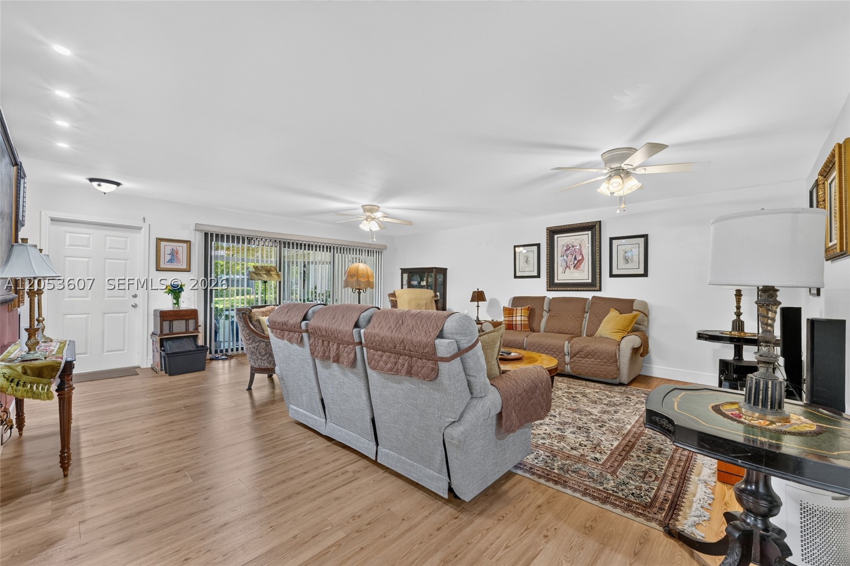 EASTVIEW VILLAGE SQUARE C - Residential