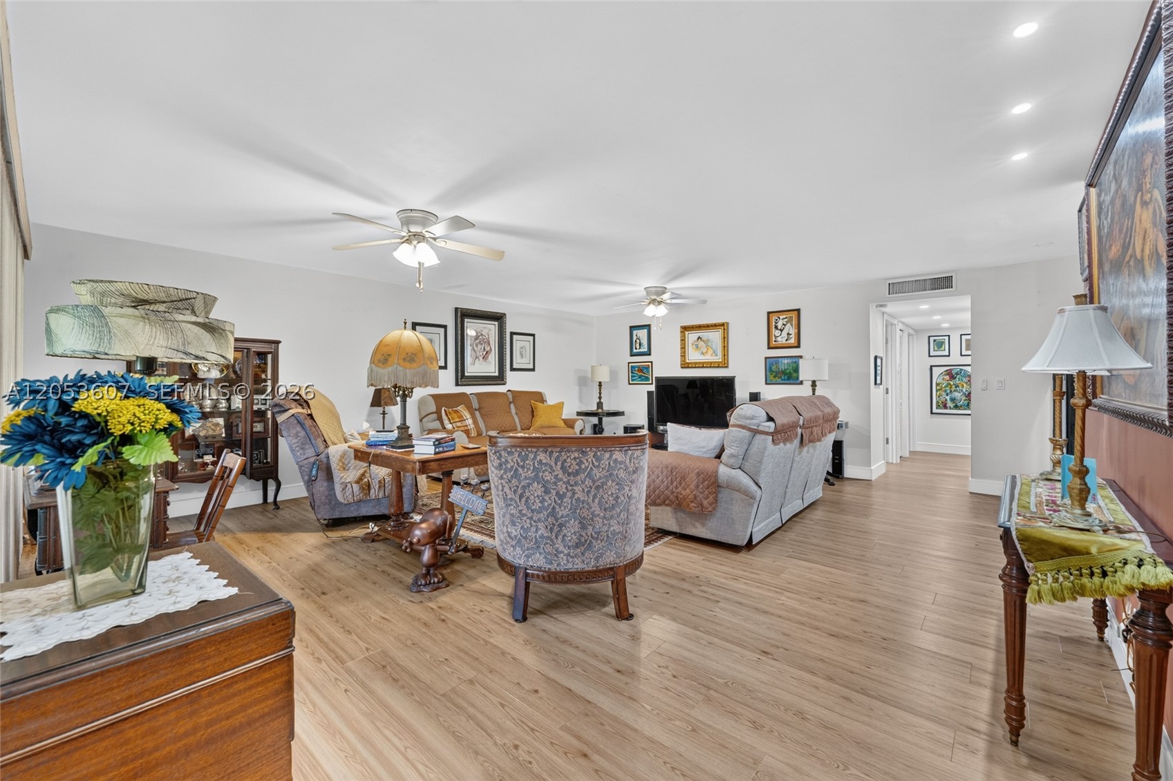 EASTVIEW VILLAGE SQUARE C - Residential