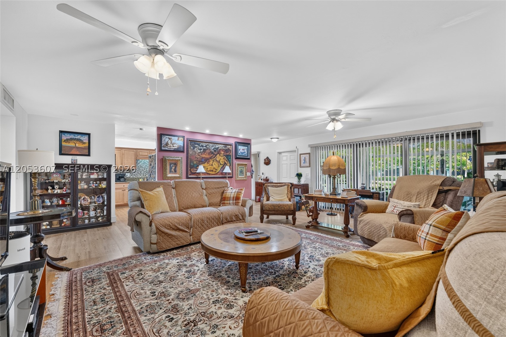 EASTVIEW VILLAGE SQUARE C - Residential
