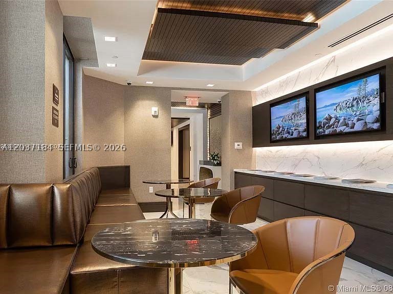 MERRICK MANOR CONDO - Residential Lease