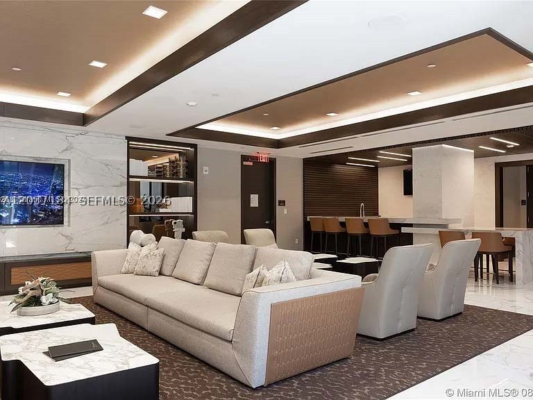MERRICK MANOR CONDO - Residential Lease